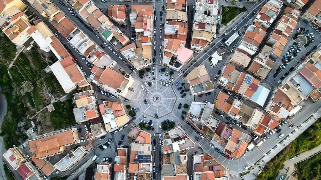 L'Angolo Di Rosa Campofelice Di Roccella 0*,